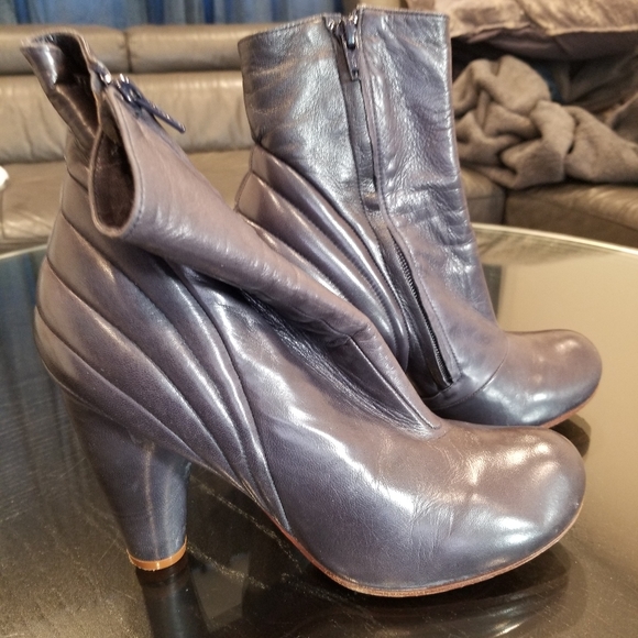 Chie Mihara booties. - Picture 3 of 4